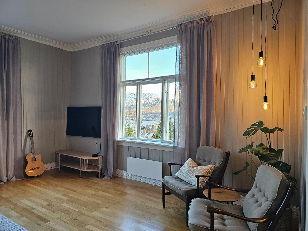 Appartamento Lovely Center With Amazing Views And Free Parking!