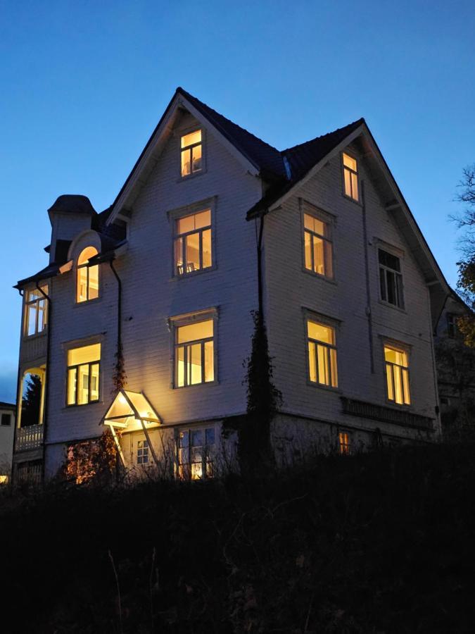 Lovely Center With Amazing Views And Free Parking! Lejlighed