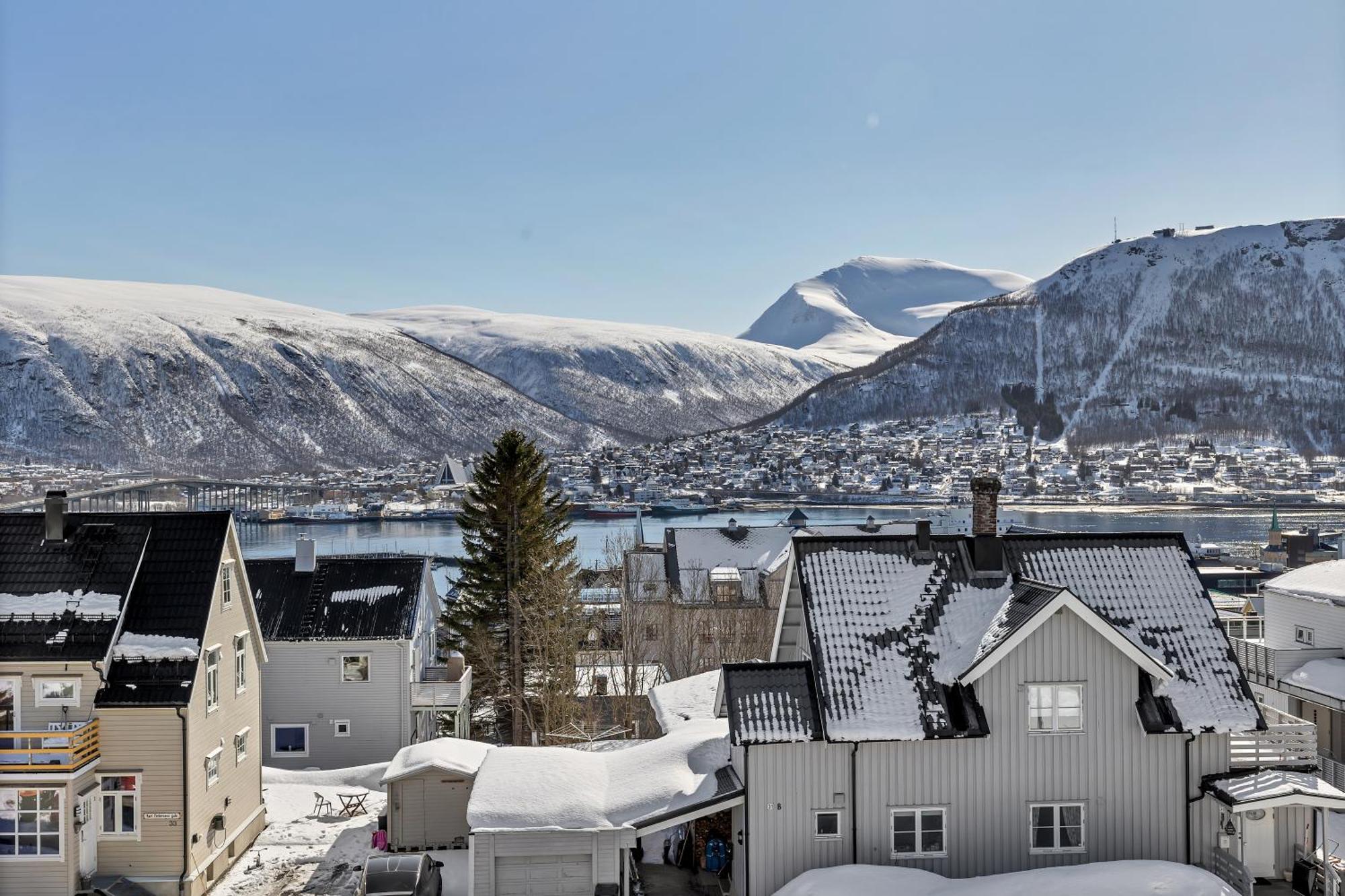 Lovely Center With Amazing Views And Free Parking! Lejlighed *